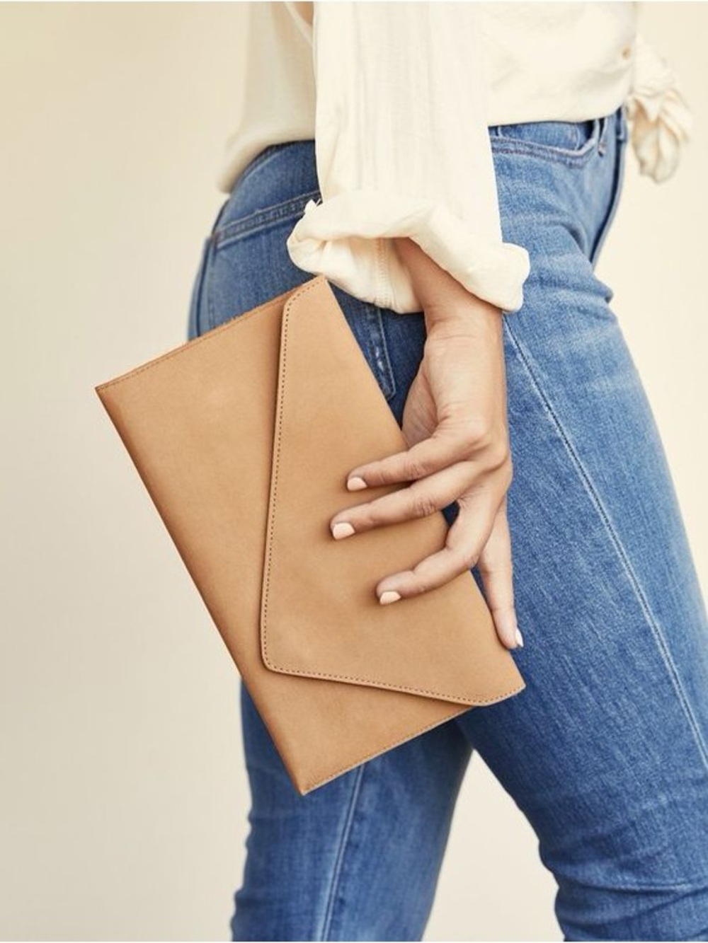 Nisolo Classic Tan Louisa Clutch - Women's Handbag